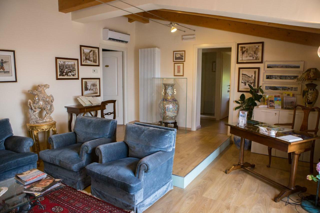 B&B Spring Perugia Eksteriør billede